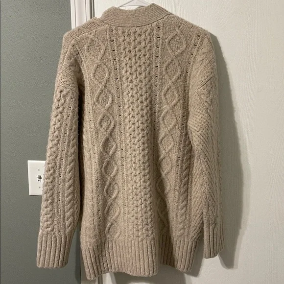 J. Crew Taupe Oversized Merino Wool Blend Cable Knit Cardigan Size Small - Picture 6 of 8